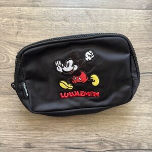 Disney x Lululemon Mickey Mouse Fanny Pack Belt Bag 1L New With Tags